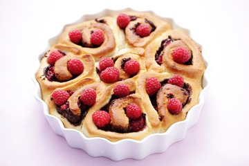 yeast, raspberry buns