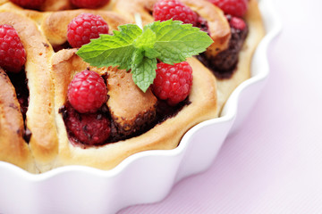 yeast, raspberry buns