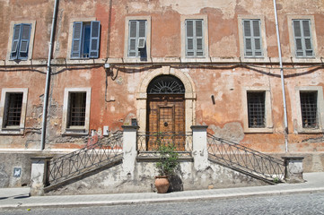 Fototapeta na wymiar Zabytkowy pałac. Tarquinia. Lazio. Włochy.
