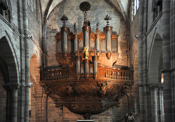 Orgue basilique St Pierre Luxeuil les bains