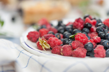 Frische Wildbeeren