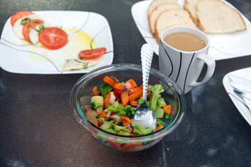 Vegetable and mozarella salad