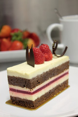 white chocolate cake
