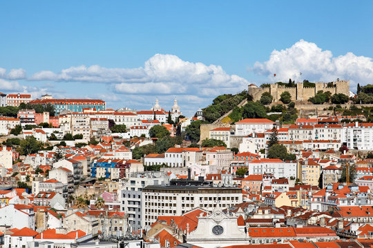 Blick auf Lissabon mit Castelo de Sao Jorge