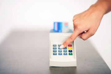 ohne Bargeld bezahlen