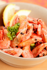 shrimps with lemon