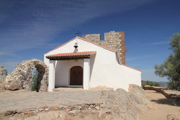 Ermita y Castillo de Monfragüe. Extremadura.