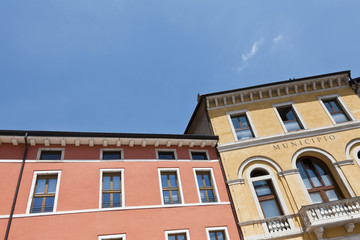 Fototapeta na wymiar Classic Italian House
