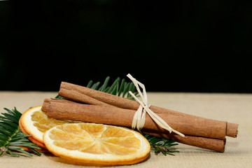 Zimt mit Orange