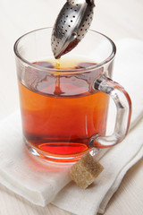 Making tea with tea infuser