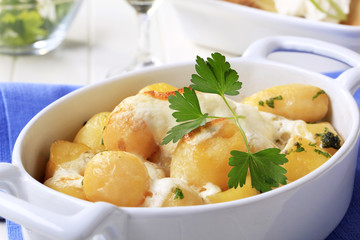 Potatoes and cream