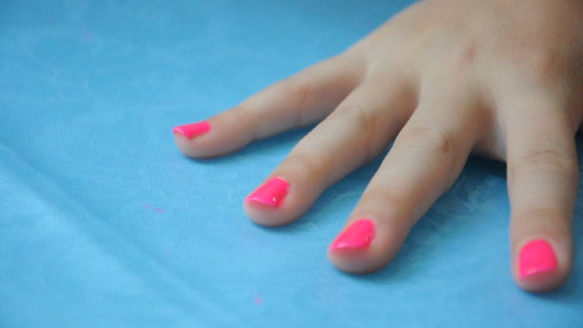 Fingern&auml;gel