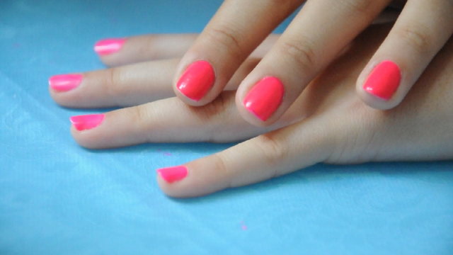 Fingern&auml;gel