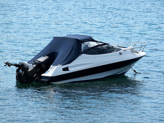speed boat
