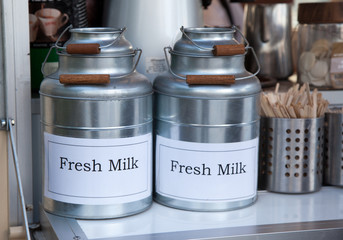 Milchkannen