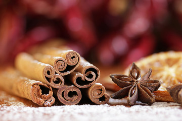 Zimtstangen und Sternanis