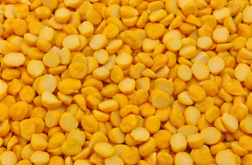 close up of husked brown gram pulse