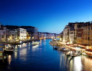 Grand Canal in Venedig, Italien bei Sonnenuntergang © Iakov Kalinin