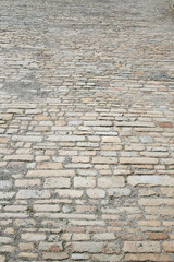 Pflasterstraße