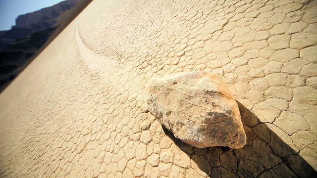 Wasteland Trail of Death Valley Sailing Stones