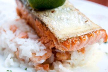 grilled salmon and lemon