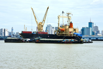 Shipment uploading cargo