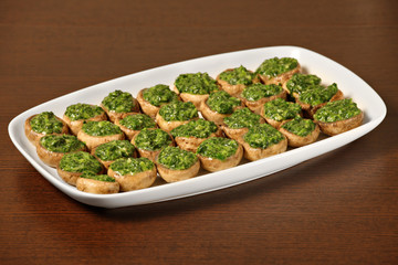 Champignon mushrooms with spinach
