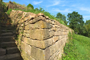 Trockenmauer