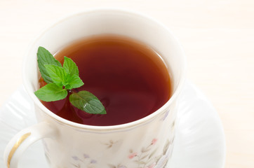 紅茶とミントの葉
