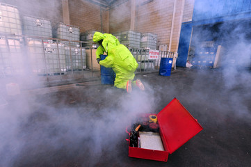 Chemical and Biological War