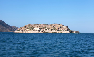 Fototapeta na wymiar Spinalonga wyspa, weneckiej twierdzy i kolonii trędowatych (Kreta, G