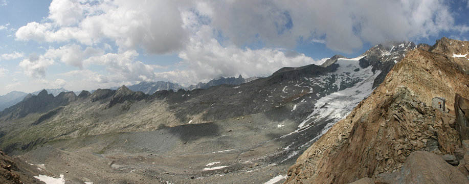 ghiacciaio di Preda Rossa dal passo di Corna Rossa
