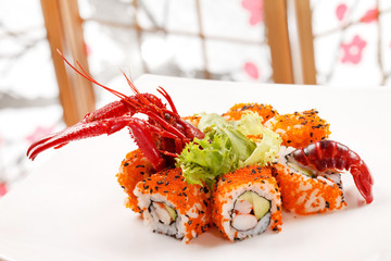 sushi with see cancer