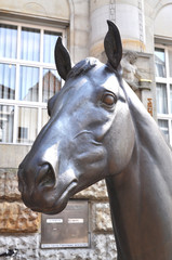 Cavallo di bronzo2