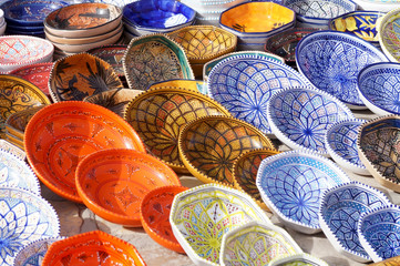 Ceramic decorated plates
