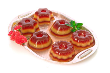 fruit jelly with rose and mint