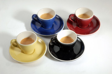 4 tazzine caff