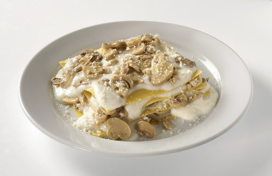 Lasagne bianche ai funghi