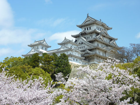 “Himeji Castle” Images – Browse 1,435 Stock Photos, Vectors, and Video