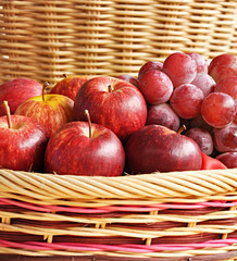 Mixed fruits in the basket