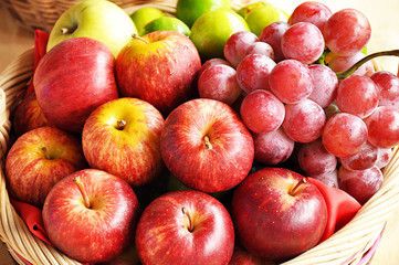 Mixed fruits in the basket