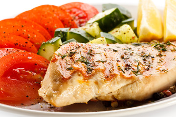 Grilled chicken breast and vegetables