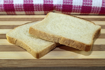Toast bread