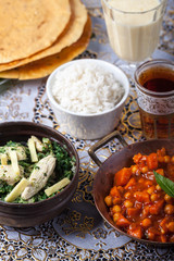 indische Gerichte mit Reis