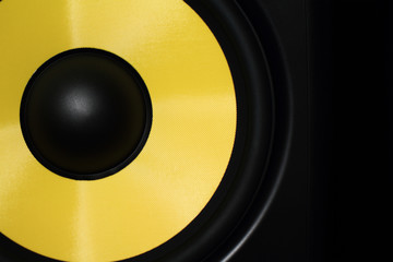 yellow speaker - 44134865