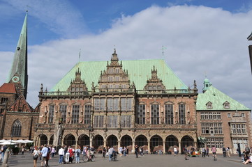Obraz premium Brême, Place de l'Hôtel de Ville 5