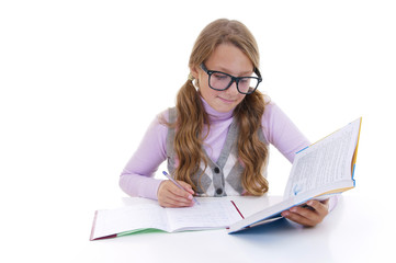 Schoolgirl studing the lesson