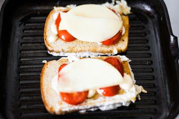 Breakfast with bacon and fried egg