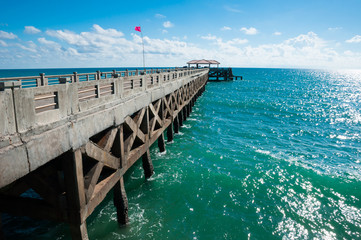 Obraz premium Bridge to the sea andaman