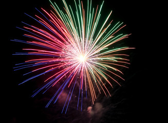 Fototapeta premium fusée de feu d'artifice